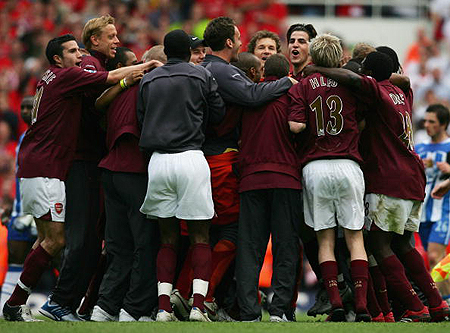 SGA场均正负值+14.96，超过2016年的库里和追梦